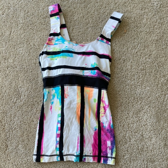 Lululemon Athletics workout top fun colors size 8 - Picture 1 of 4